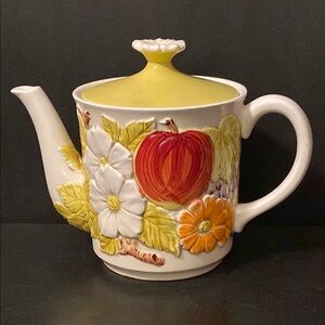 MCM Lefton China Flower & Fruit Majolica Pattern Teapot w/Lid H-7" #6195